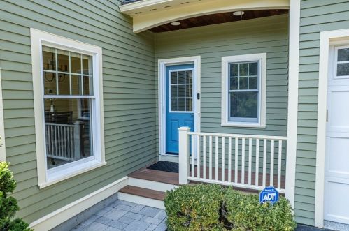 5 Chapel Hill Rd, Beverly MA  01915-1313 exterior