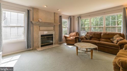 103 Ladds Ln, West Deptford NJ 08093-2319 exterior