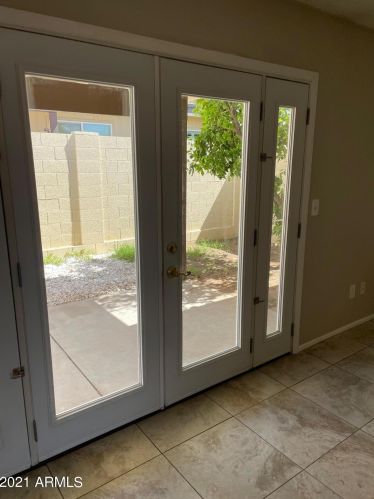 2526 Bluefield Ave, Phoenix AZ 85032-1542 exterior