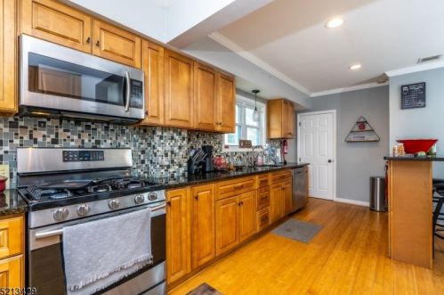 479 Dewitt Ave, Belleville NJ 07109-2508 exterior