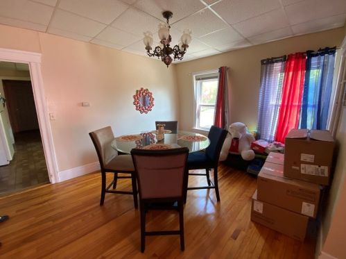 77 Providence St, Worcester MA 01604-4225 exterior