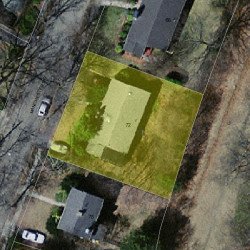 72 Manchester Rd, Newton MA 02461-1123 aerial view