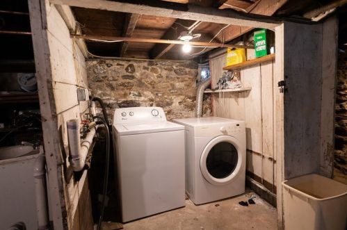 193 Union St, Lawrence MA 01843-1609 exterior