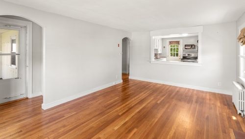 11 Grace Rd, Quincy MA 02169-3922 exterior