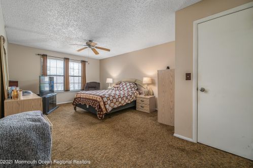 308 Sage Ct, Jackson Twp NJ 08527-4146 exterior