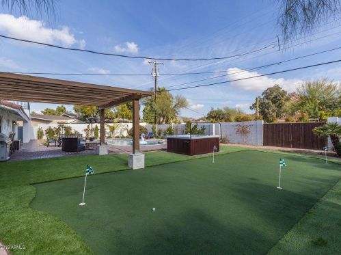 5123 43rd Pl, Phoenix AZ  85018-1633 exterior