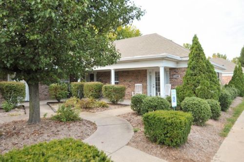 11128 Brookley Dr, Louisville KY  40229-2885 exterior