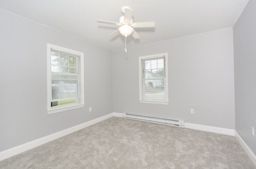 377 Main St, East Brookfield MA 01515-1703 exterior