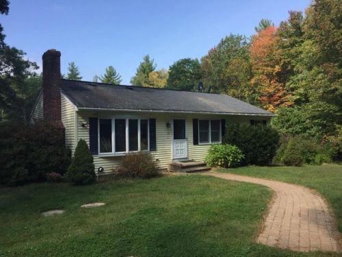 67 Falls Rd, Royalston, MA 01368-8927