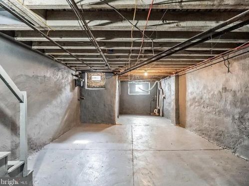 4932 8th St, Philadelphia PA 19120-3710 exterior