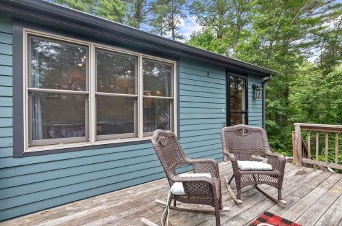 17 College Pond Rd, Plymouth MA  02360-3104 exterior