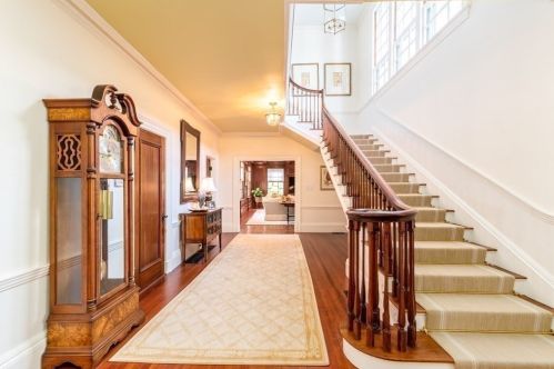 15 Mansion Dr, Topsfield MA 01983-1109 exterior