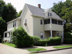270 Pearl St, Newton, MA 02458-1345