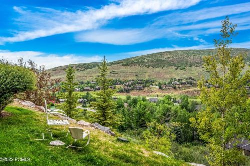 3228 Lower Saddleback Rd, Park City UT 84098-5699 exterior