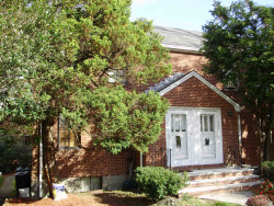 701 Boylston St, Newton, MA 02461-1805