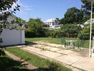 314 Victoria St, Aura NJ  08028-2244 exterior