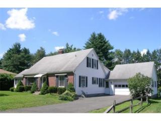 97 Hubbard St, Montgomery, MA 01085-2738