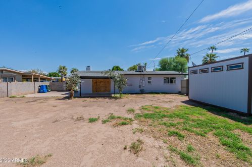 4626 38 Dr, Phoenix AZ 85053-2800 exterior