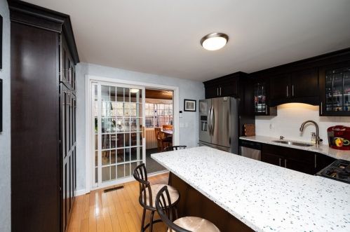 664 South Ave, Whitman, MA 02382-2229