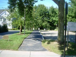 263 Watertown St, Newton, MA 02458-1356