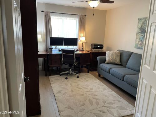 11436 27th St, Phoenix AZ 85028-1802 exterior