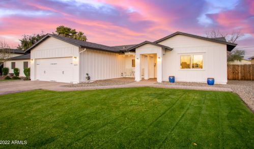 3819 41 Pl, Phoenix AZ 85044-1331 exterior