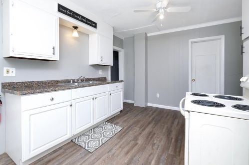 19 Jefferson St, Montgomery MA 01085-2821 exterior