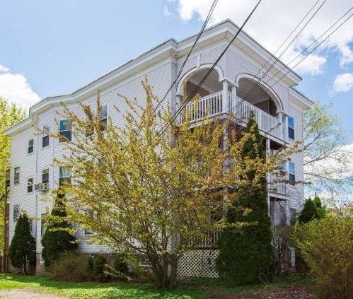 340 Linwood Ave, Newton, MA 02460-1343