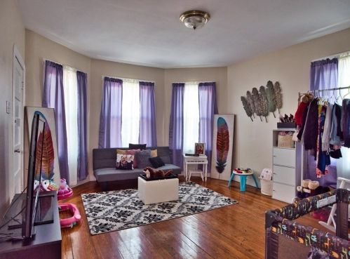 74 Clark St, New Bedford MA 02740-7021 exterior