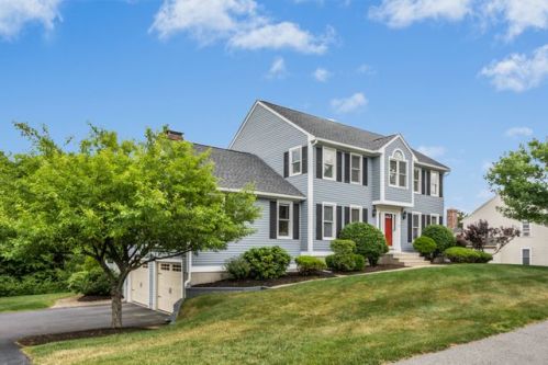 27 Wachusett Cir, Shrewsbury, MA 01545-1800