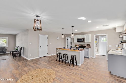 13002 28 Pl, Phoenix AZ 85008-6045 exterior