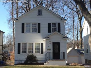 23 Jewett Ave, Tenafly NJ  07670-1902 exterior