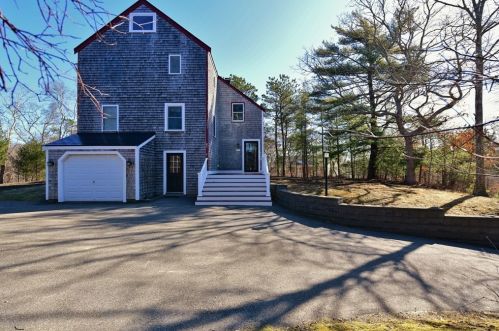 30 Colt Ln, Plymouth, MA 02360-1404