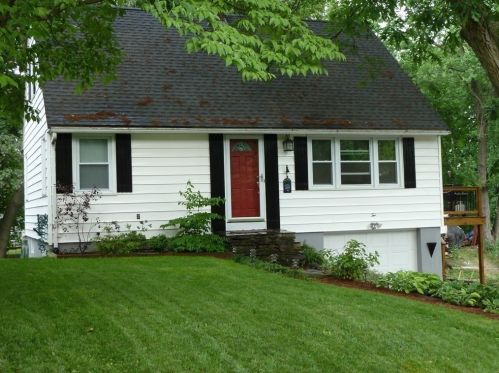 2 Rural St, Worcester, MA 01604-2024