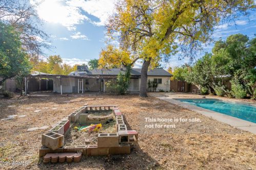 4016 Edgemont Ave, Phoenix AZ 85008-1512 exterior