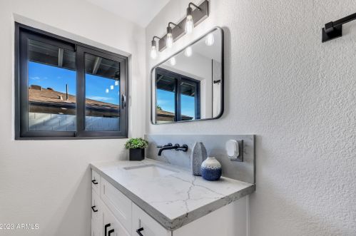 4115 Catalina Dr, Phoenix AZ 85015-6024 exterior