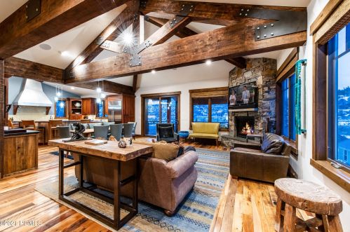 426 Woodside Ave, Park City UT exterior