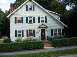 1841 Commonwealth Ave, Newton, MA 02466-2725