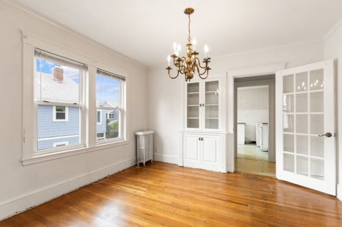 13 Edith St, Arlington MA 02474-8820 exterior