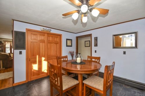 118 Sylvia St, New Bedford MA 02745-6136 exterior