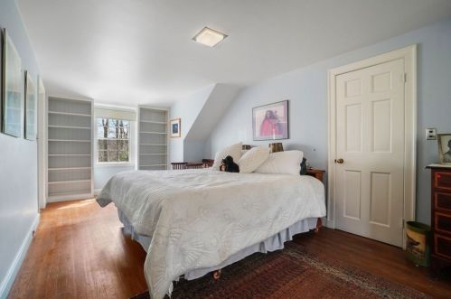 414 Westfield St, Dedham MA 02026-5626 exterior