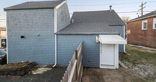 11 Copeland St, Quincy MA 02169-4715 exterior