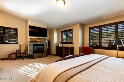 3167 Lower Saddleback Rd, Park City UT 84098-5699 exterior