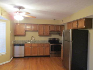 4612 Scott Ct, Louisville KY  40299-1258 exterior