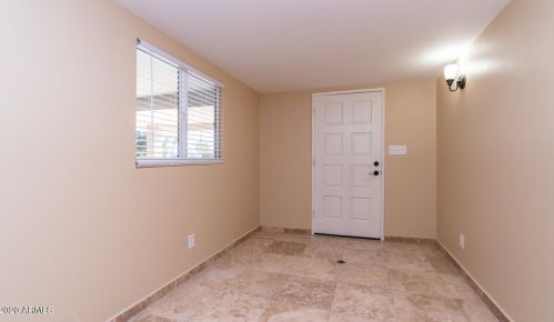 2136 Bethany Home Rd, Phoenix AZ 85015-1938 exterior