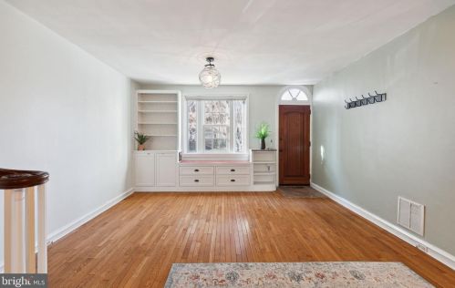 935 6th St, Philadelphia PA  19123-1405 exterior