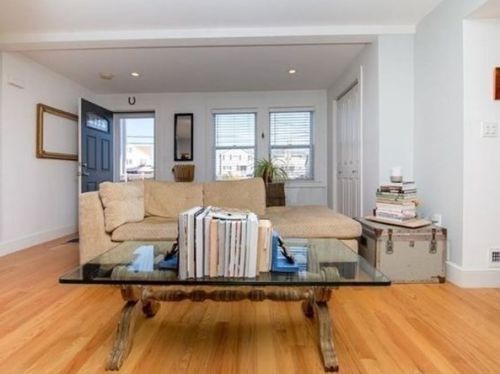 20 Castle Rd, Nahant MA 01908-1147 exterior