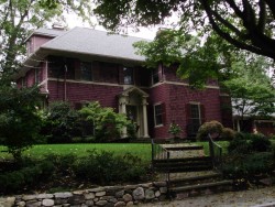 155 Moffat Rd, Newton, MA 02468-1133