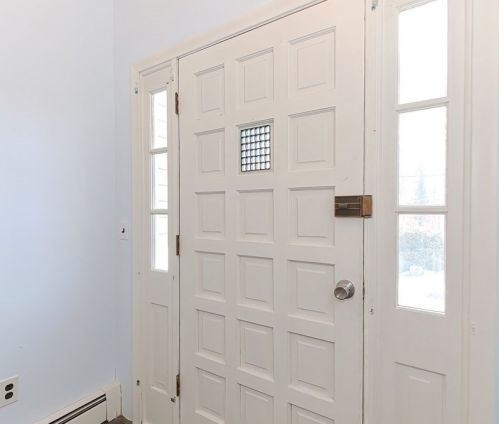 22 Mohegan St, Norfolk MA 02056-1125 exterior