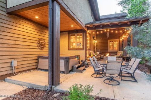 4712 Pace Dr, Park City UT 84098-6631 exterior